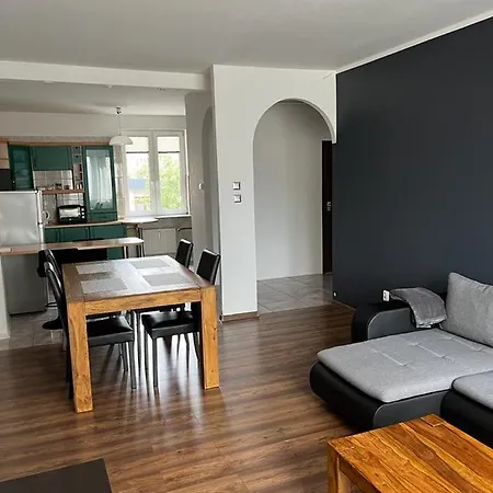 شقة Mieszkanie Przy Deptaku